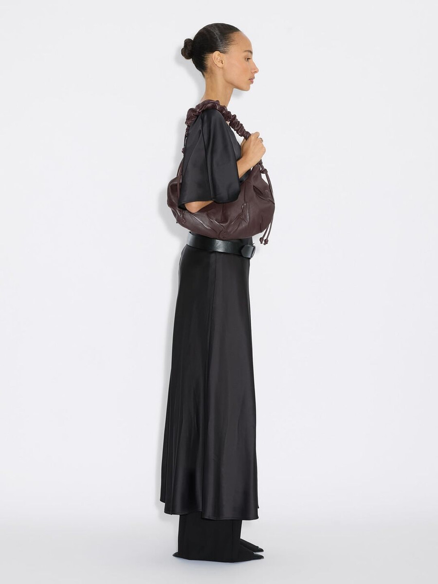 leni slouchy leder cocoon tasche
