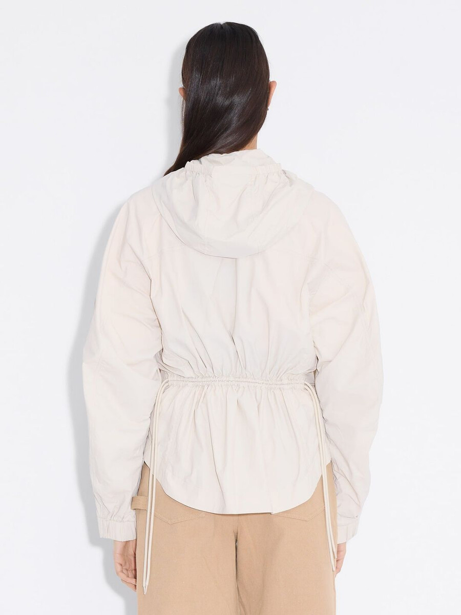 helle trainingsjacke
