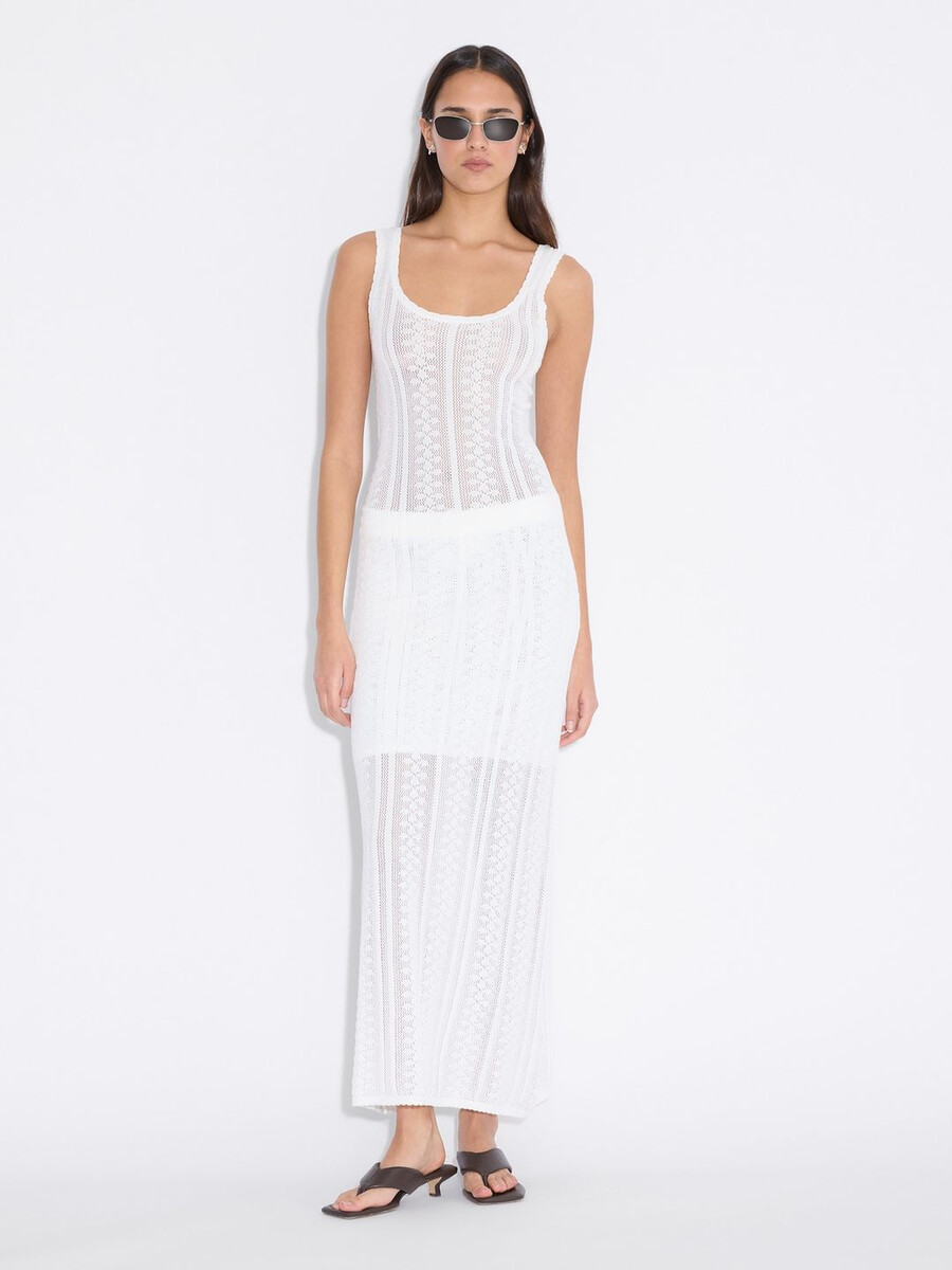 zartes häkelkleid