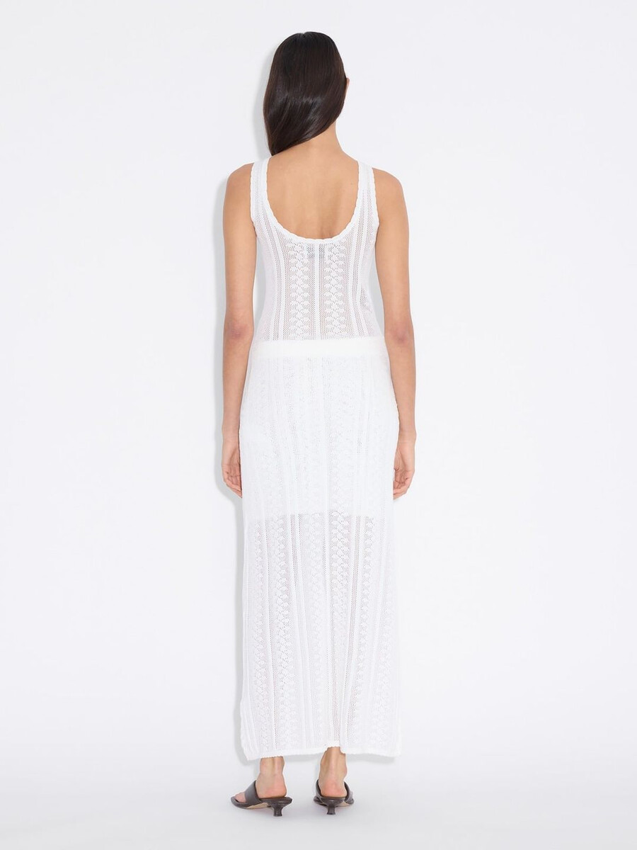 zartes häkelkleid