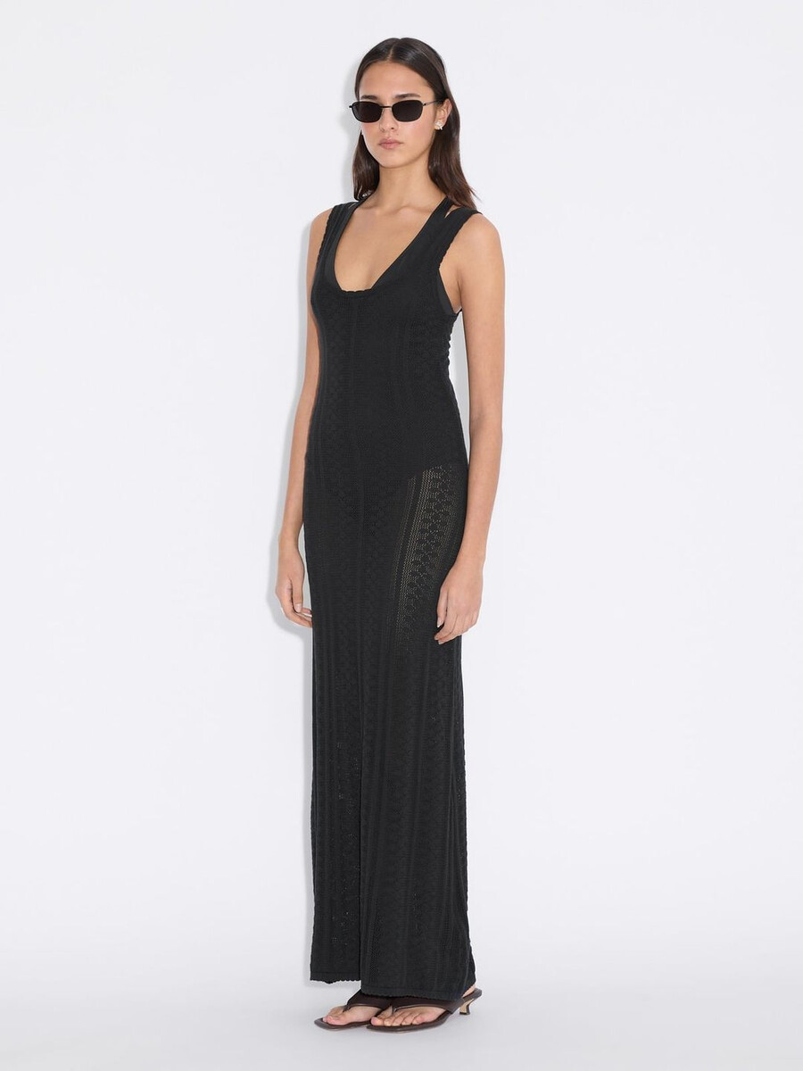 zartes häkelkleid