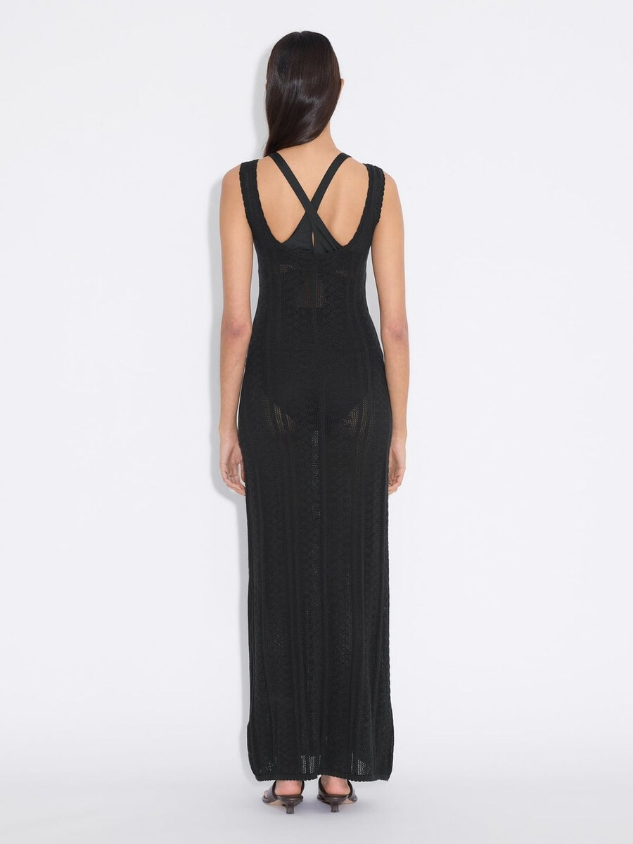 zartes häkelkleid