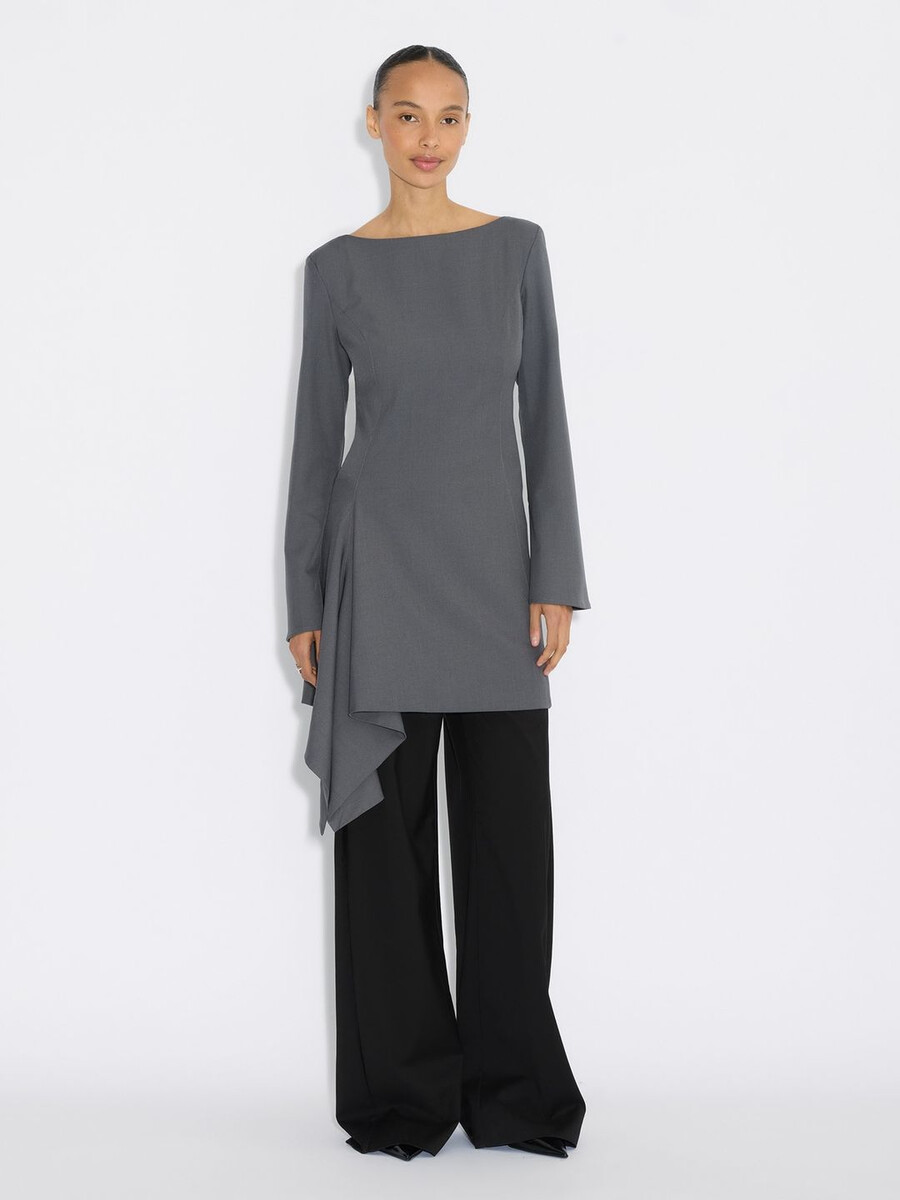 beau pleat kurzes kleid