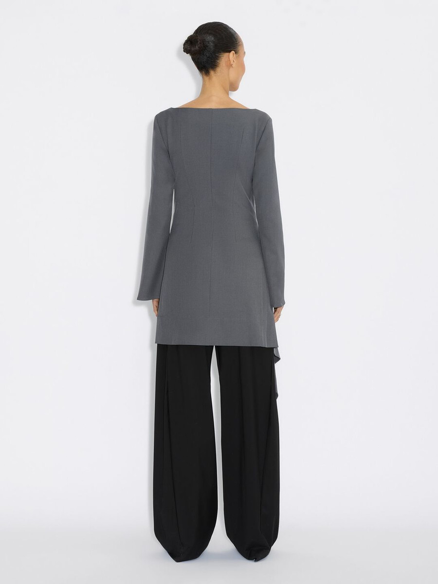 beau pleat kurzes kleid