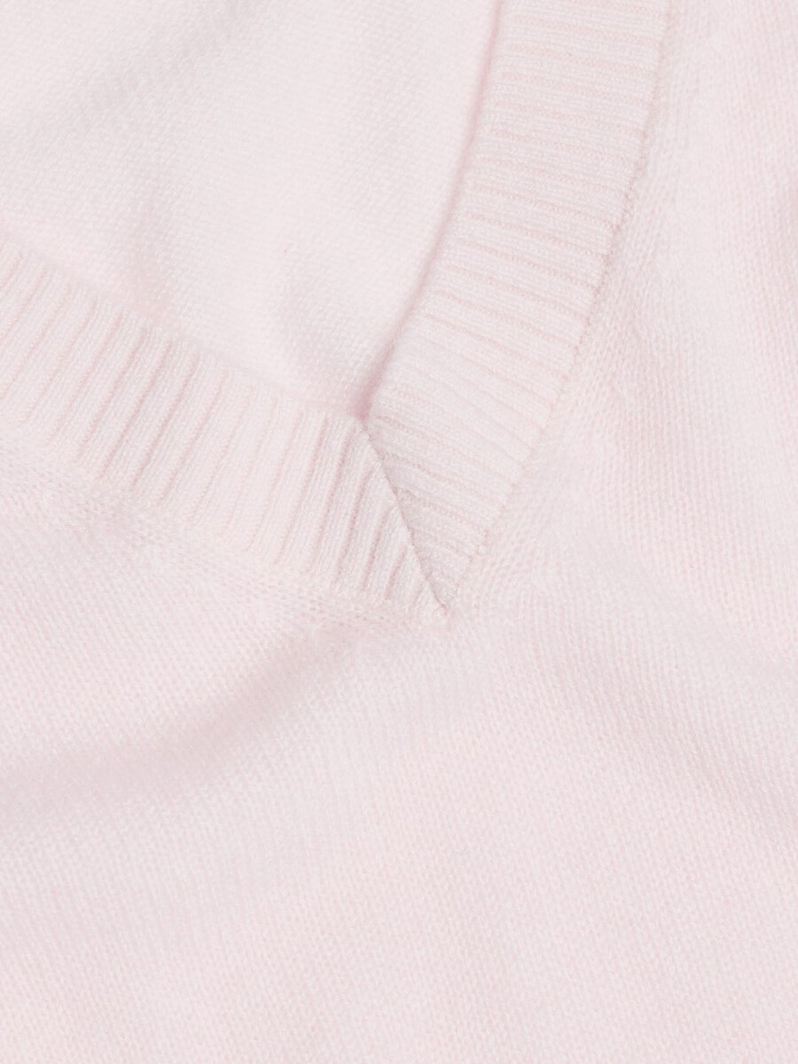 schmal geschnittener kaschmirpullover mit v-ausschnitt
