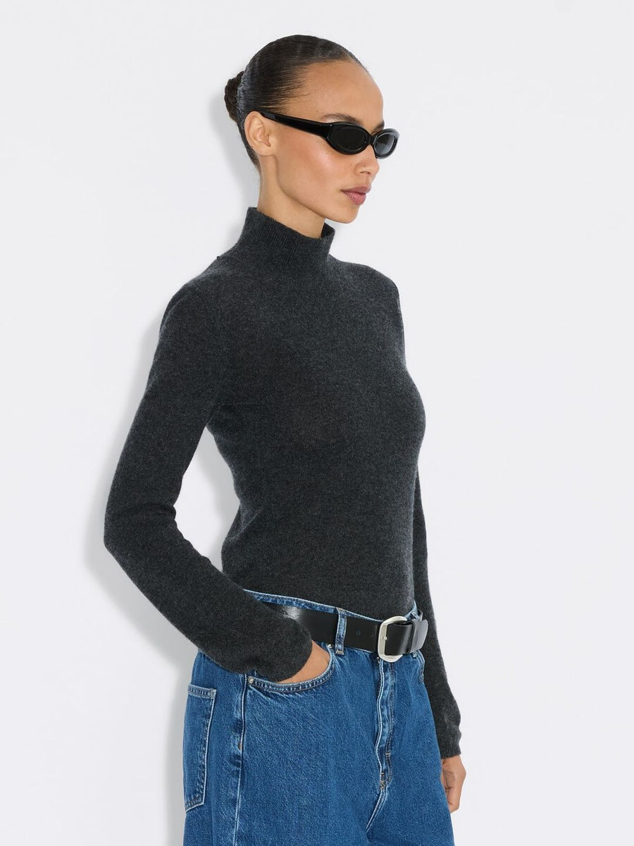 schmal geschnittener kaschmir-rollkragenpullover