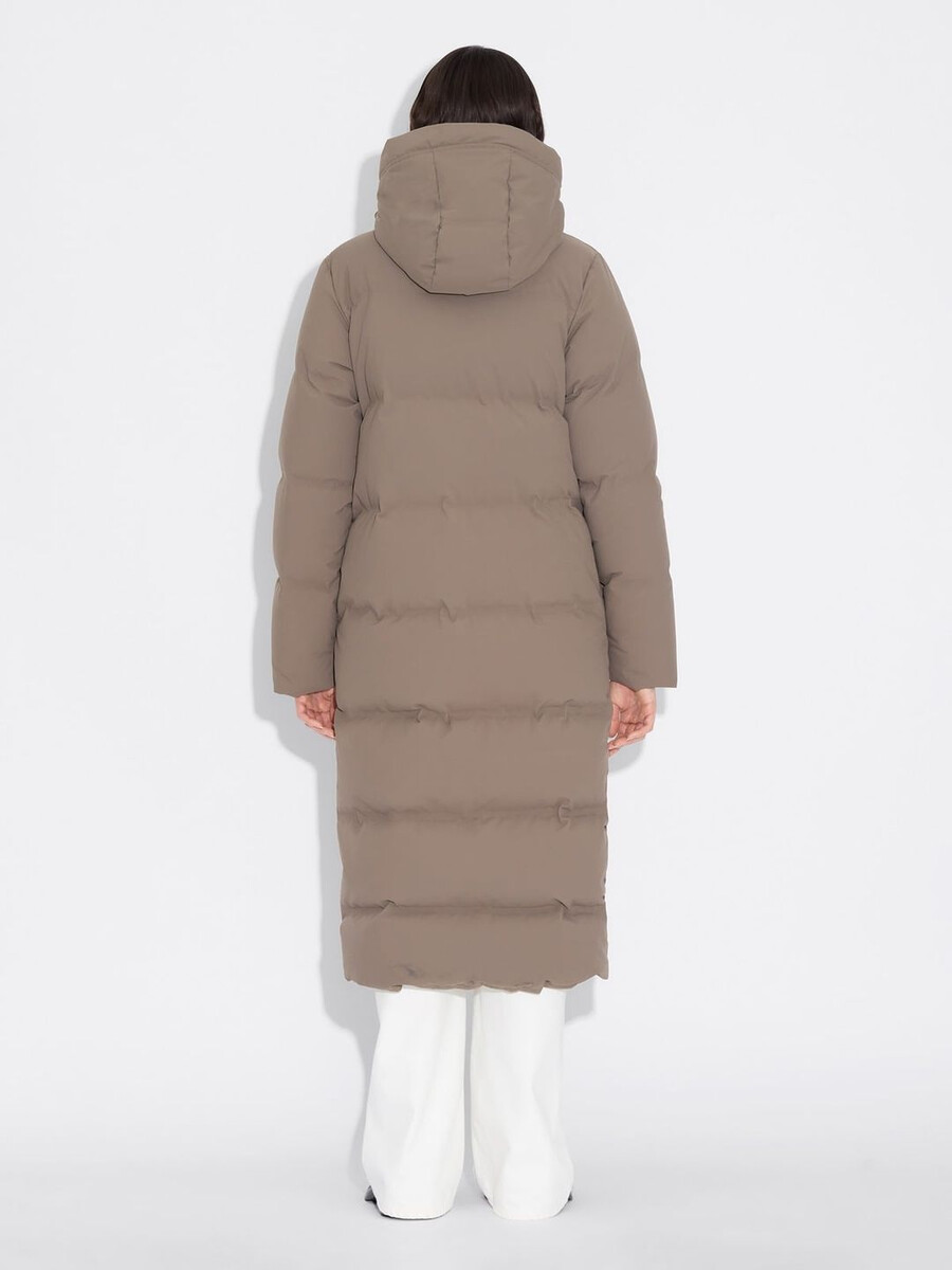 glitzernde daunenjacke