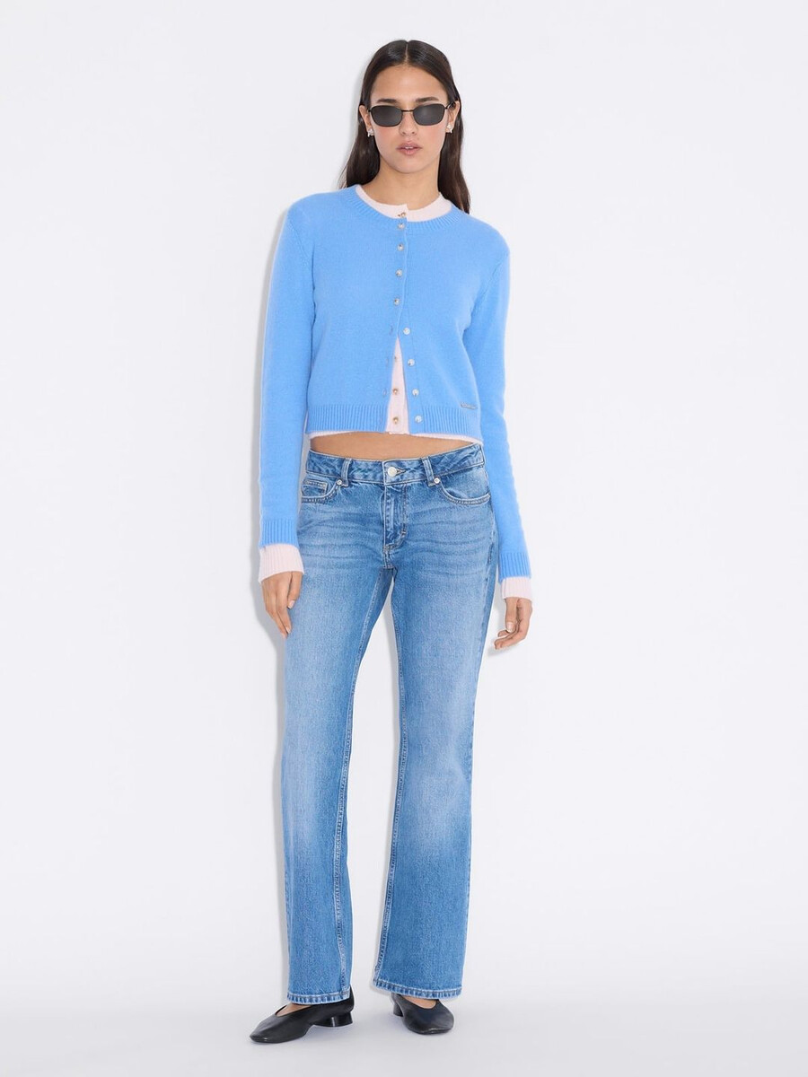 low jeans