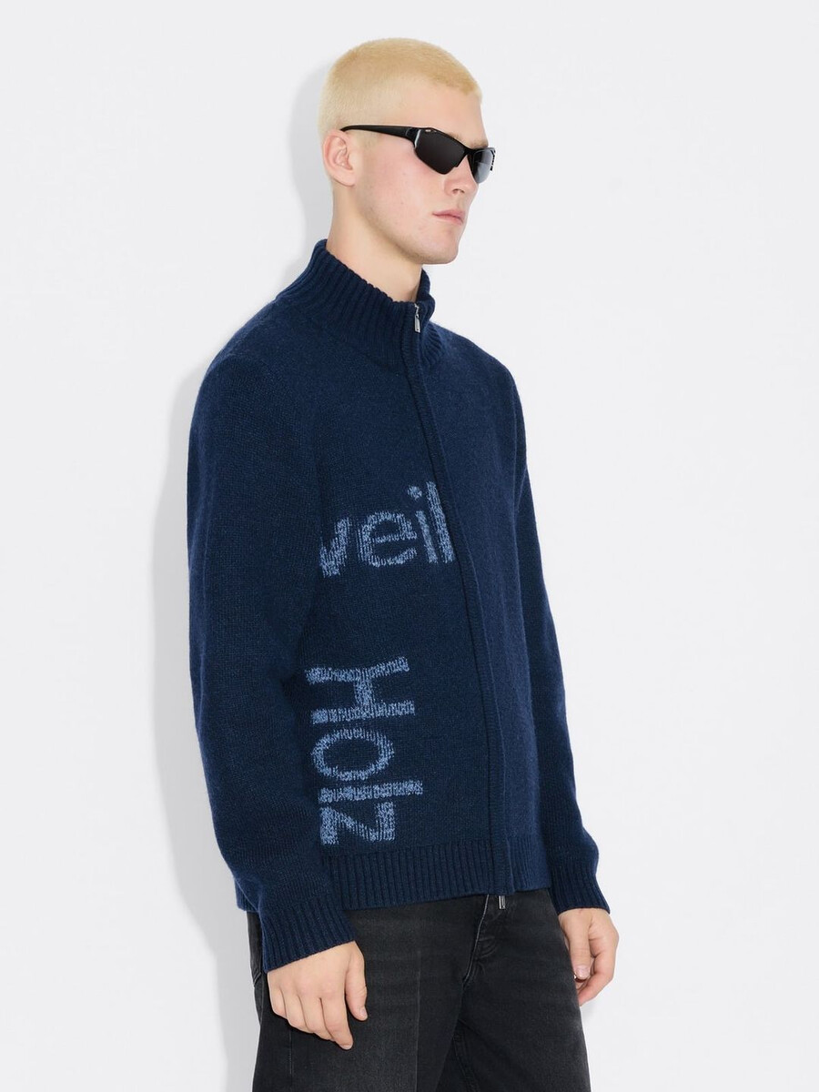 haza logo wollstrickjacke
