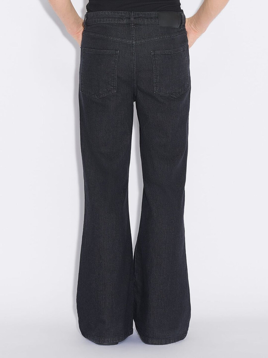 ram jeans